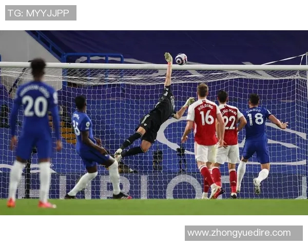 英超杨静独家分享足球心得与战术分析助你提升观赛体验 英超杨静独家分享足球心得与战术分析助你提升观赛体验