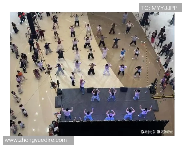 武汉街舞队如何通过团队协作推动运动热潮与街舞文化的变革